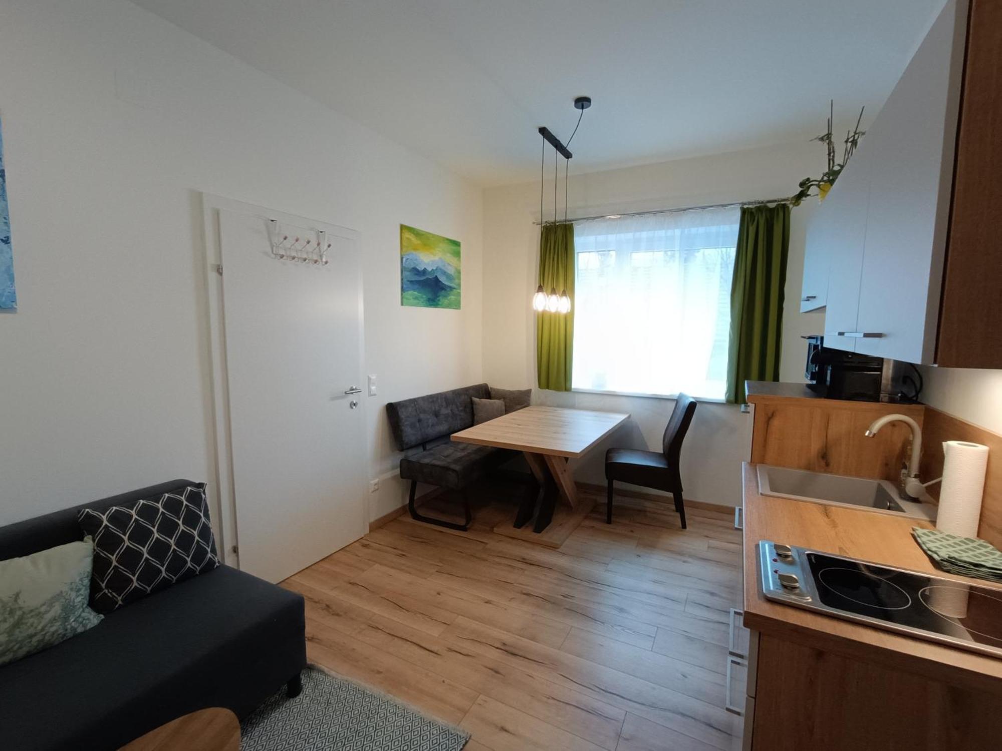 Ferienwohnung Gerlitzenblick فيلاخ المظهر الخارجي الصورة